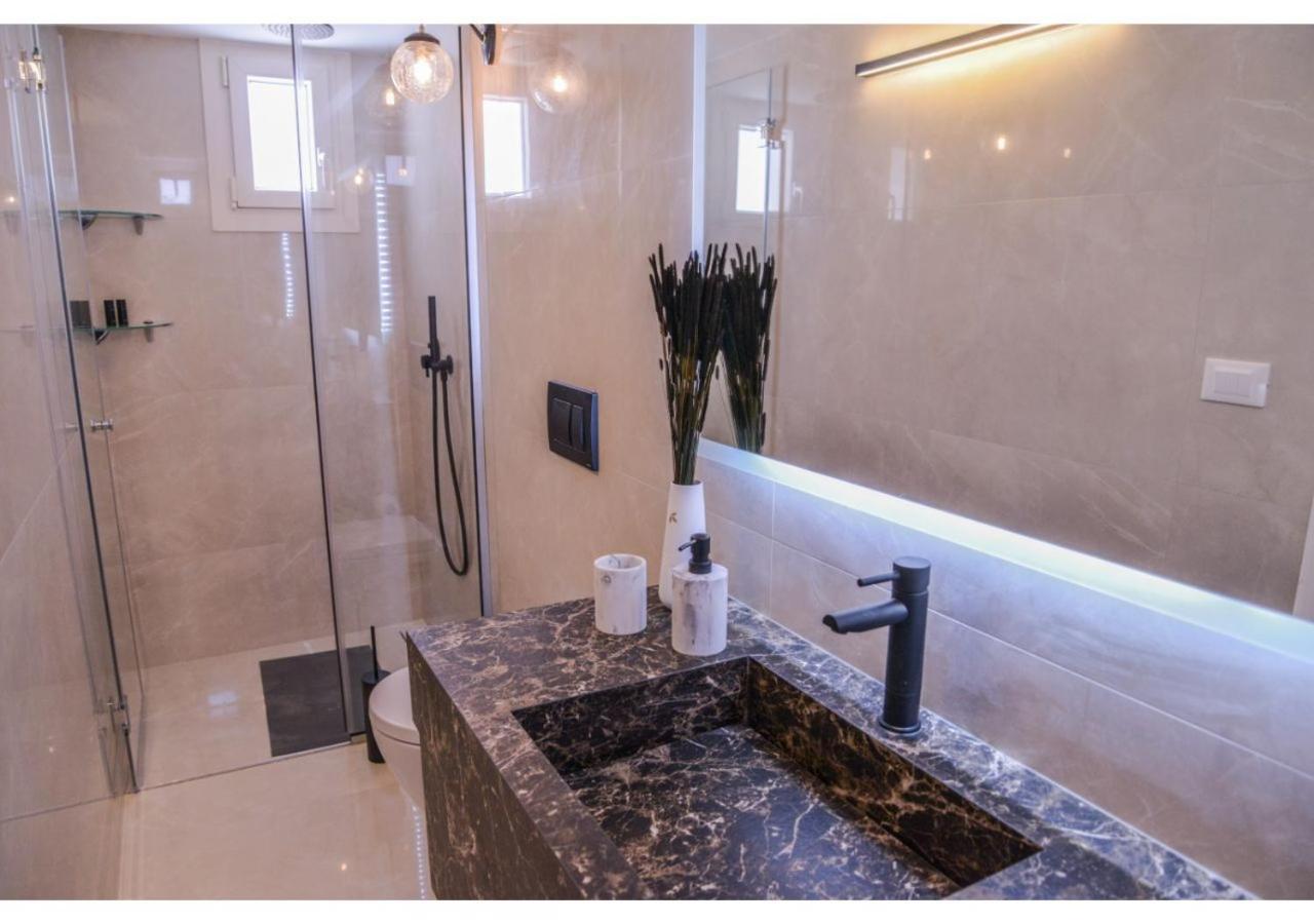 Casa Mylonas Deluxe Villa Mandrákia Kültér fotó